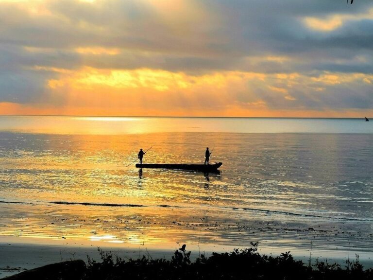 local-boats